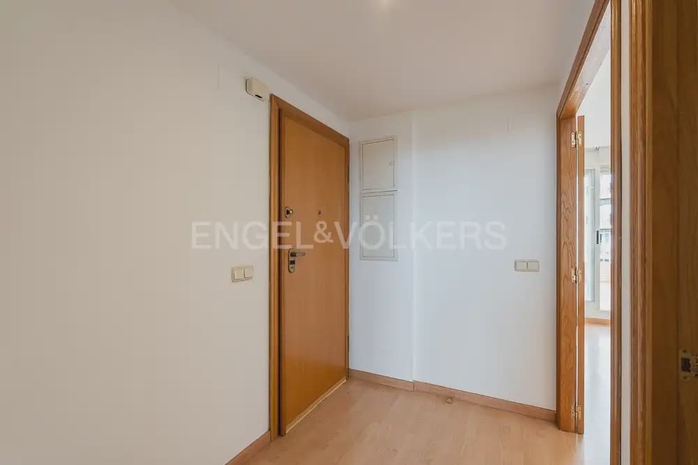 2 camera da letto Attico da affittare in Valencia citta con piscina garage - 1.700 € (Rif: 10026238)