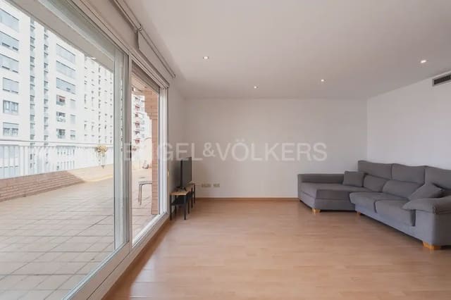 2 sypialnia Penthouse do wynajęcia w Benicalap, Miasto Walencja z basenem garażem - 1 700 € (Ref: 10026238)