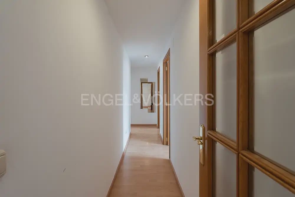 2 camera da letto Attico da affittare in Valencia citta con piscina garage - 1.700 € (Rif: 10026238)