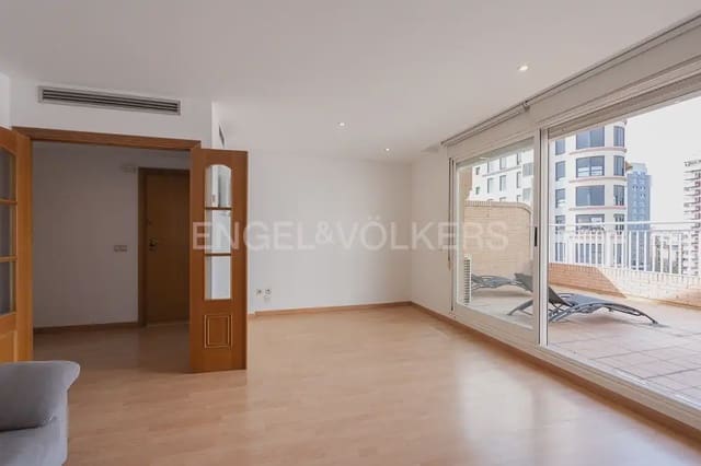 2 sypialnia Penthouse do wynajęcia w Benicalap, Miasto Walencja z basenem garażem - 1 700 € (Ref: 10026238)
