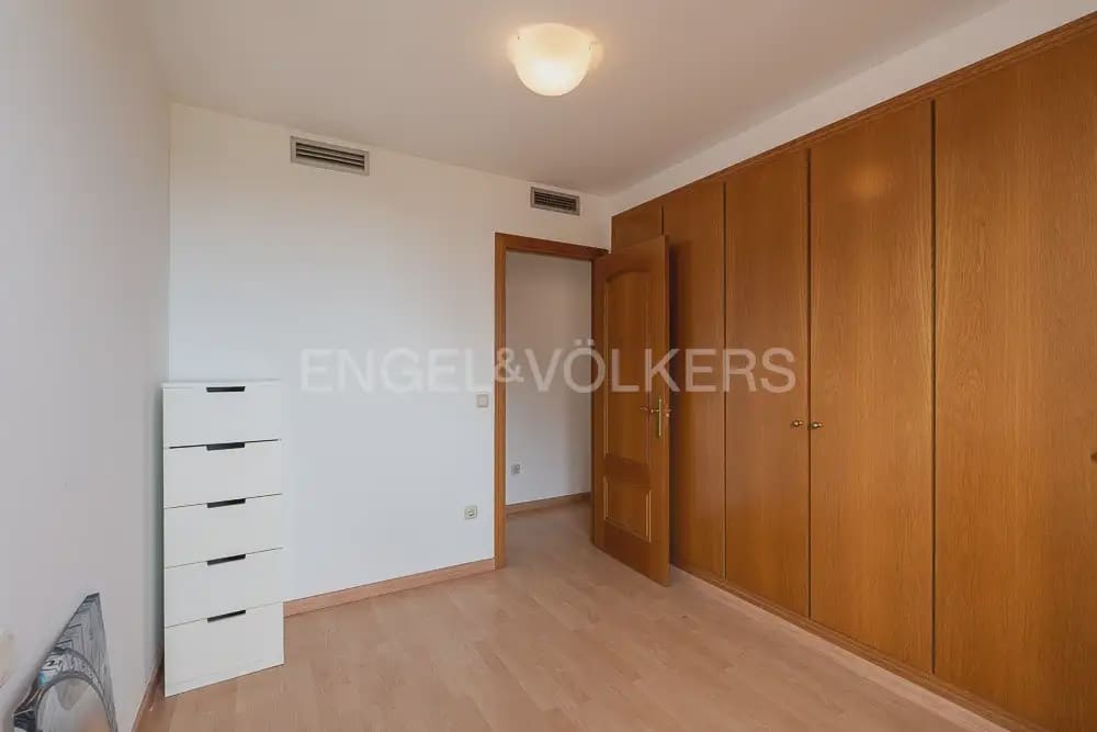 2 camera da letto Attico da affittare in Valencia citta con piscina garage - 1.700 € (Rif: 10026238)
