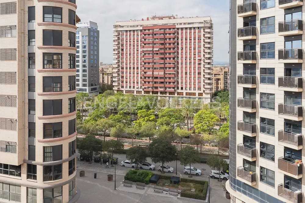 2 camera da letto Attico da affittare in Valencia citta con piscina garage - 1.700 € (Rif: 10026238)