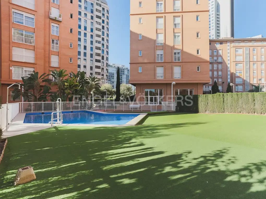 2 camera da letto Attico da affittare in Valencia citta con piscina garage - 1.700 € (Rif: 10026238)