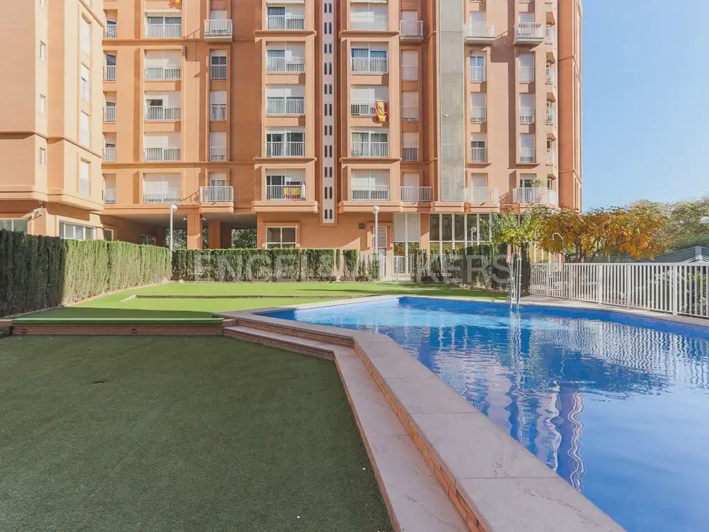 2 camera da letto Attico da affittare in Valencia citta con piscina garage - 1.700 € (Rif: 10026238)