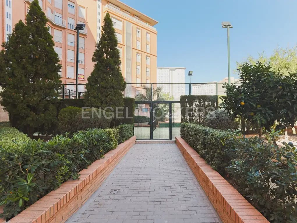 2 camera da letto Attico da affittare in Valencia citta con piscina garage - 1.700 € (Rif: 10026238)