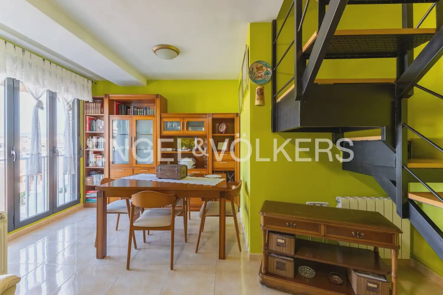 3 chambre Penthouse à vendre à Albalat dels Sorells avec garage - 300 000 € (Ref: 10026239)