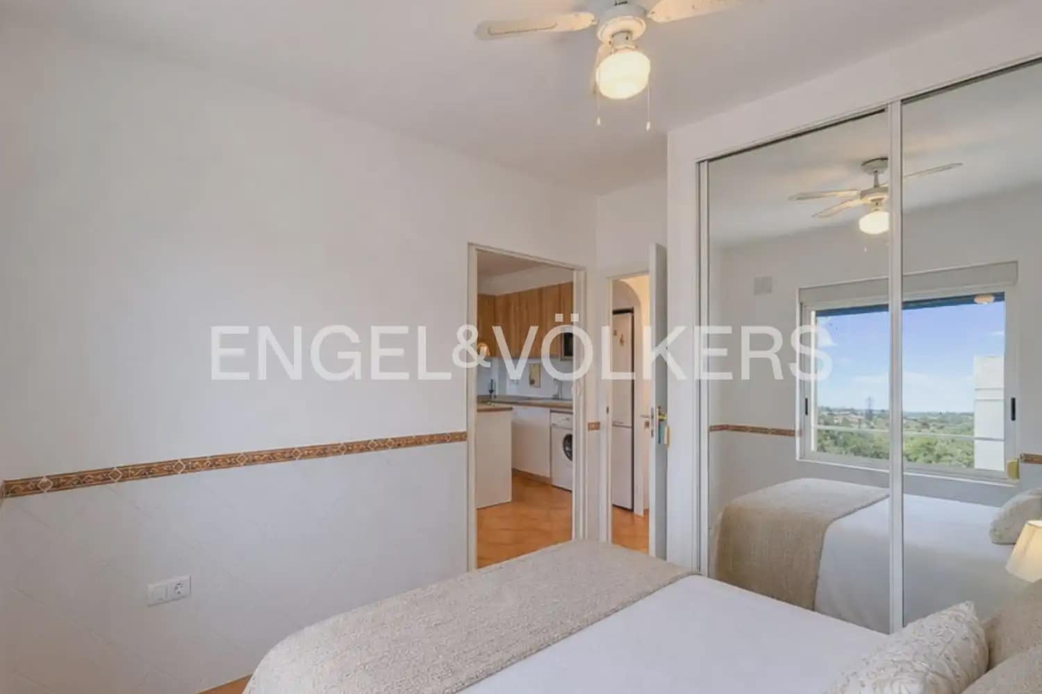 Piso de 1 habitación en Dénia en alquiler - 800 € (Ref: 10026474)