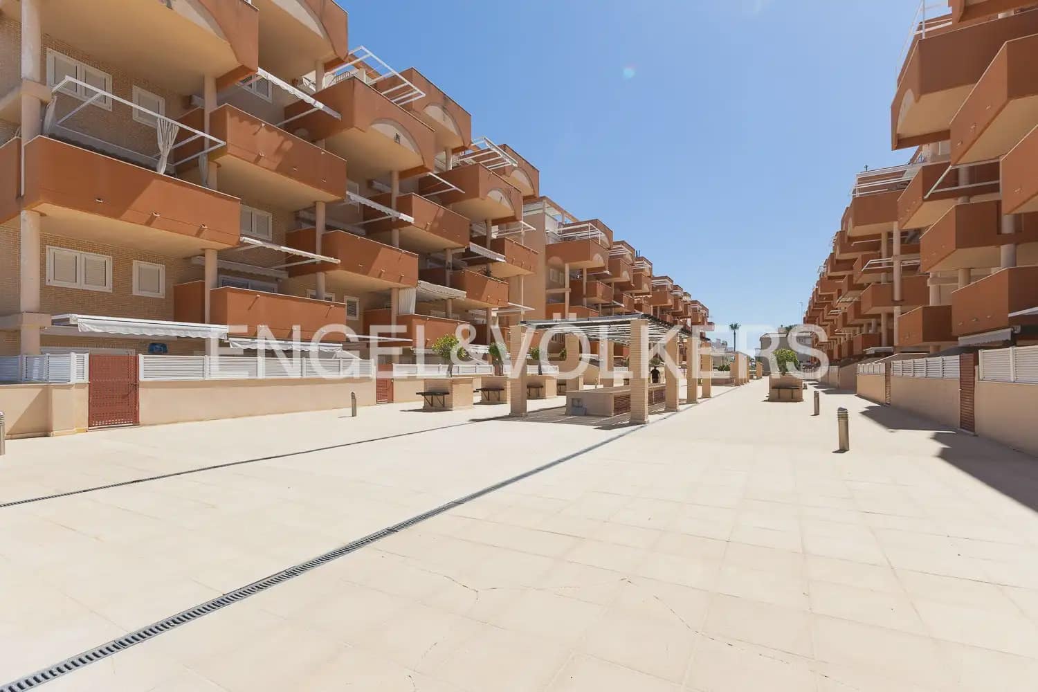 2 sovrum Lägenhet att hyra i Canet d'En Berenguer med pool garage - 830 € (Ref: 10029509)