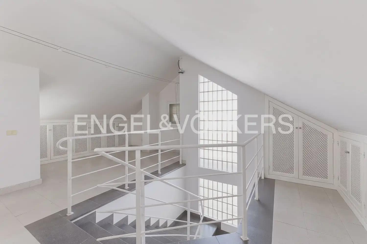 3 chambre Maison de Ville à vendre à Sagunto / Sagunt avec garage - 425 000 € (Ref: 10029665)