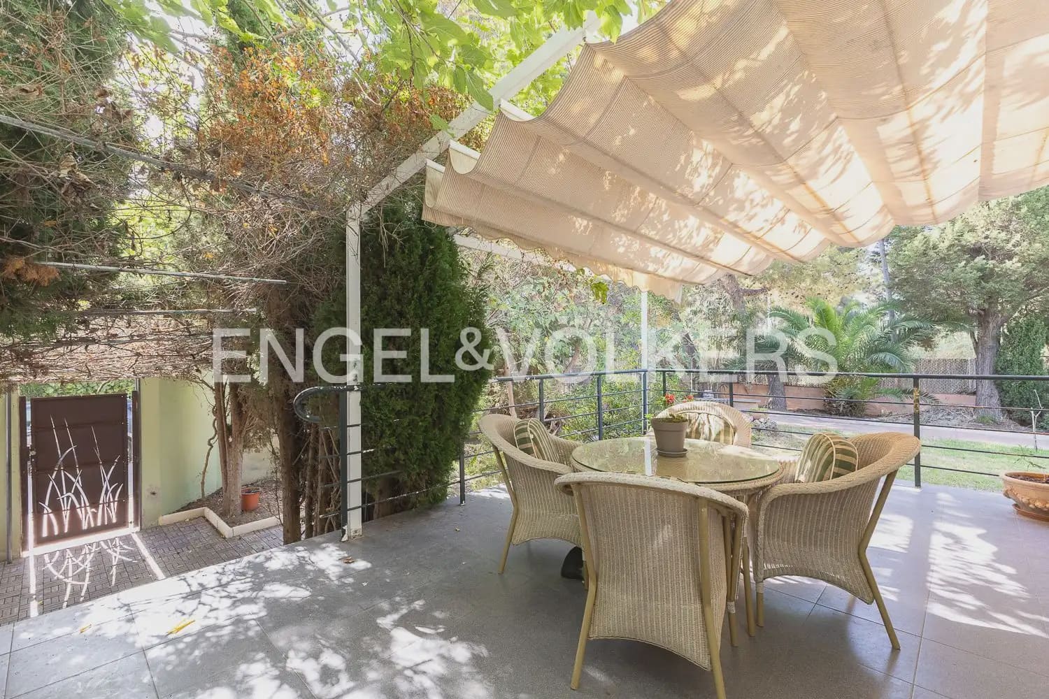 3 chambre Maison de Ville à vendre à Sagunto / Sagunt avec garage - 425 000 € (Ref: 10029665)