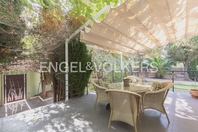 3 chambre Maison de Ville à vendre à Almarda, Sagunto / Sagunt avec garage - 425 000 € (Ref: 10029665)