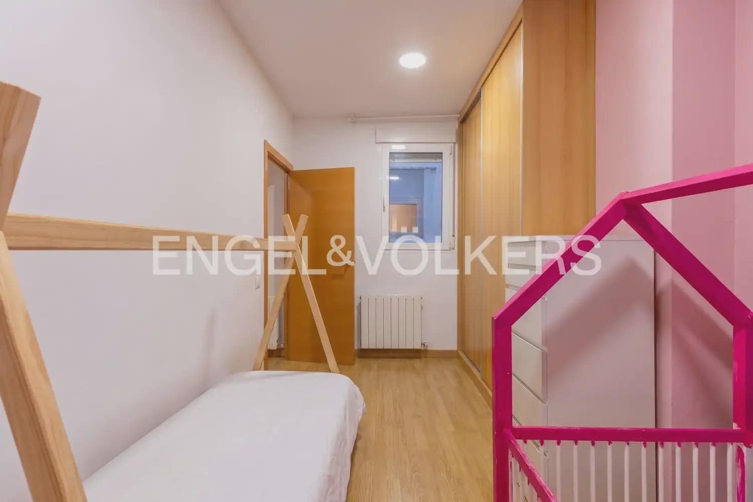 3 sypialnia Mieszkanie na sprzedaż w Miasto Walencja - 420 000 € (Ref: 10029796)