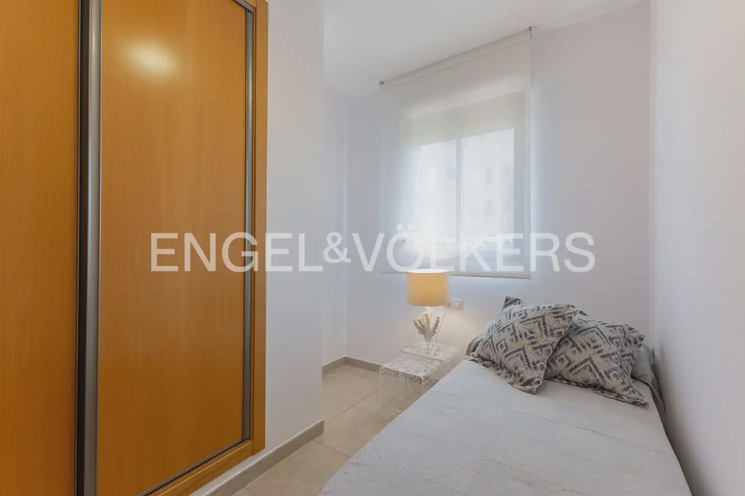 3 bedroom Flat for rent in Denia with pool garage - € 1,300 (Ref: 10030762)