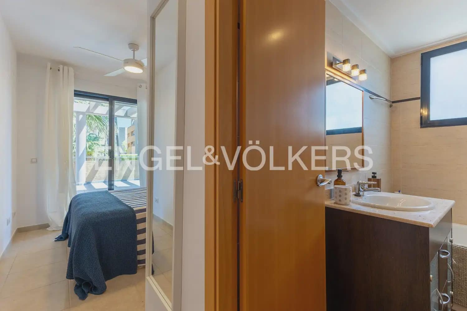 3 bedroom Flat for rent in Denia with pool garage - € 1,300 (Ref: 10030762)