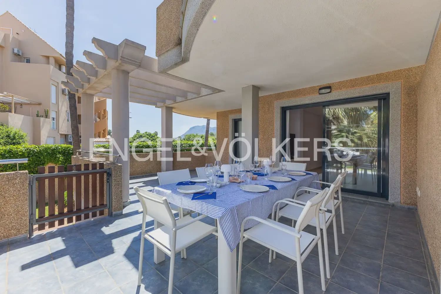 3 bedroom Flat for rent in Denia with pool garage - € 1,300 (Ref: 10030762)