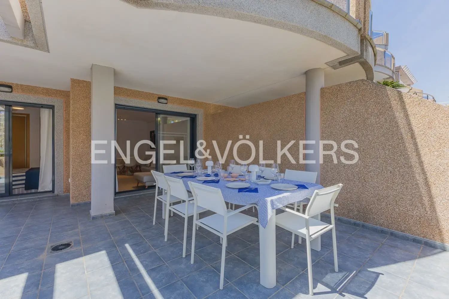 3 bedroom Flat for rent in Denia with pool garage - € 1,300 (Ref: 10030762)