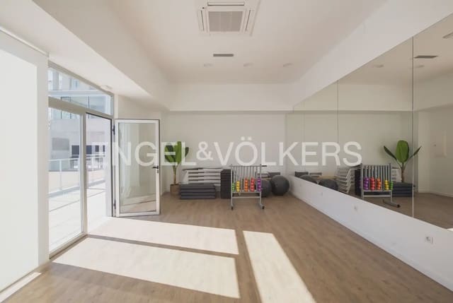 2 soveværelse Lejlighed til leje i Ciutat de les Arts i de les Ciencies, Valencia by med swimmingpool garage - € 2.000 (Ref: 10031062)