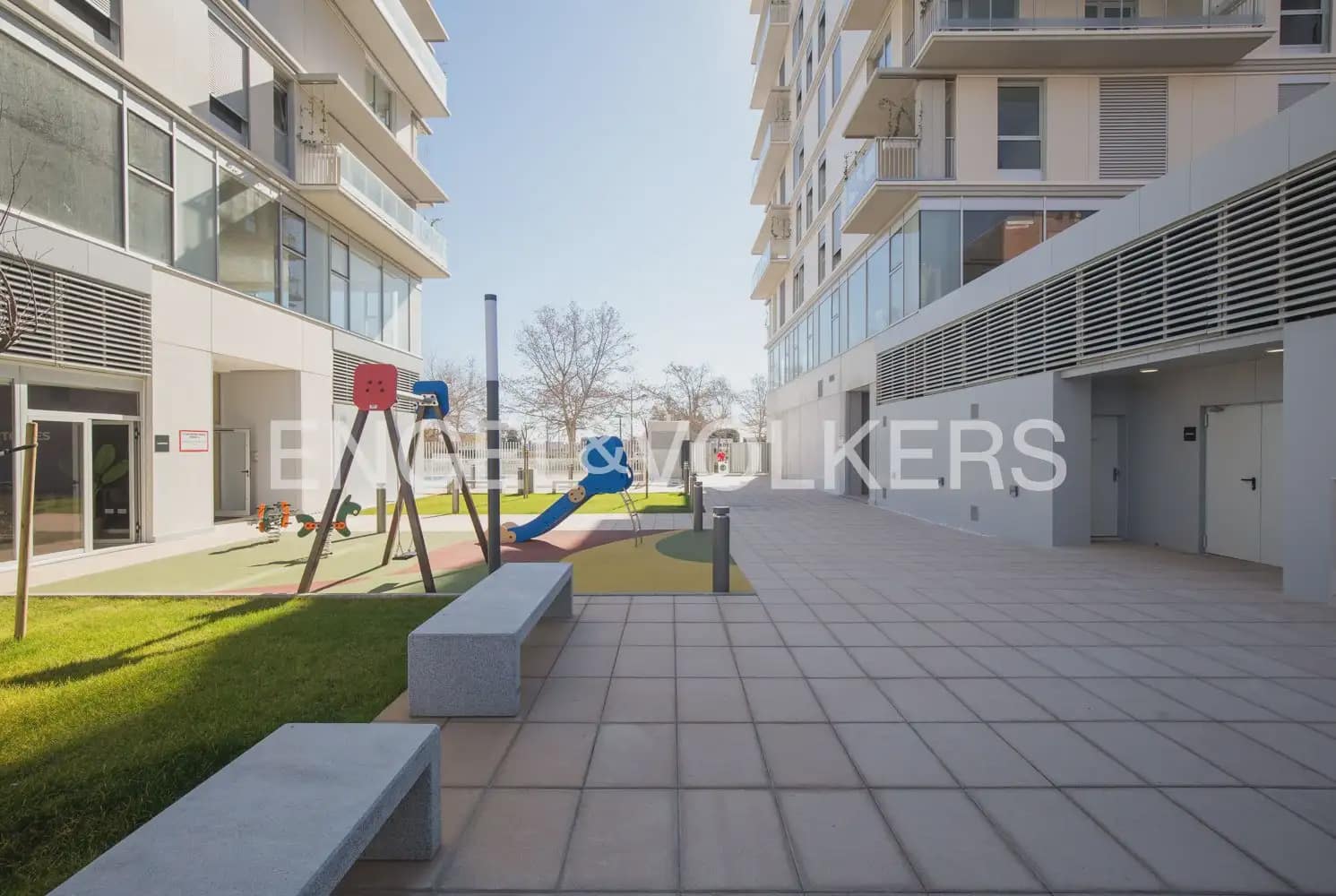 2 soveværelse Lejlighed til leje i Valencia by med swimmingpool garage - € 2.000 (Ref: 10031062)
