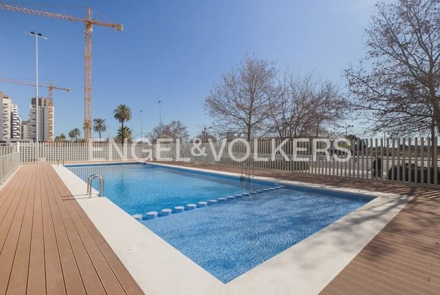 2 soveværelse Lejlighed til leje i Ciutat de les Arts i de les Ciencies, Valencia by med swimmingpool garage - € 2.000 (Ref: 10031062)