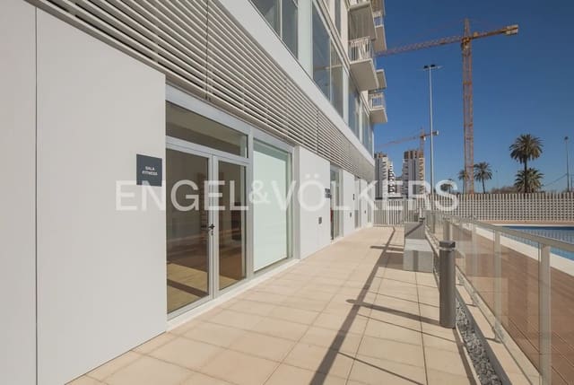 2 soveværelse Lejlighed til leje i Ciutat de les Arts i de les Ciencies, Valencia by med swimmingpool garage - € 2.000 (Ref: 10031062)