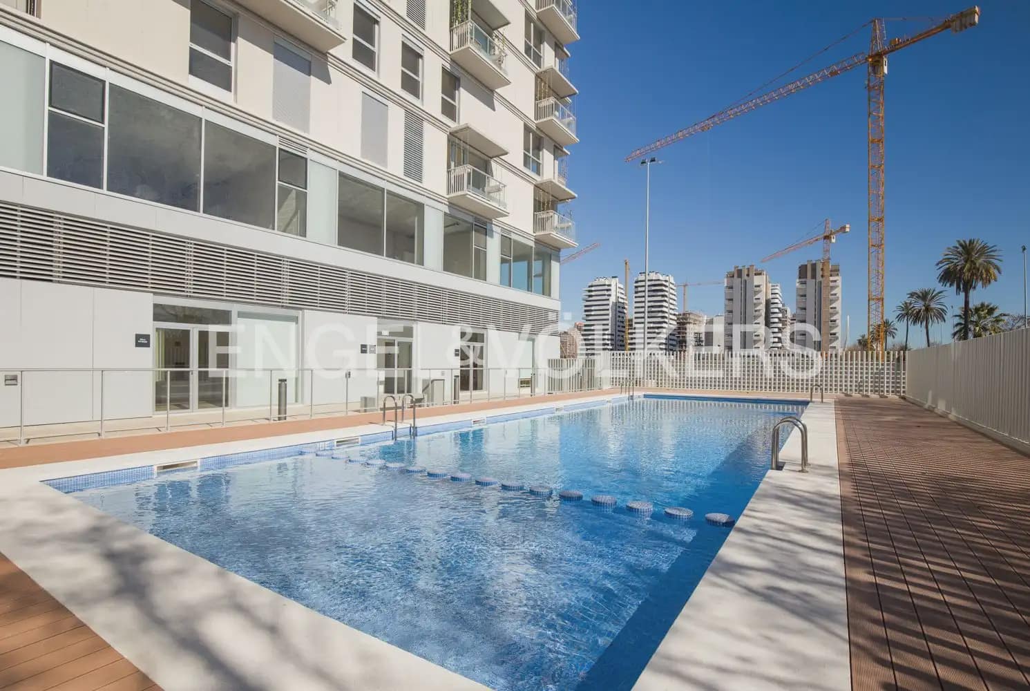 2 soveværelse Lejlighed til leje i Valencia by med swimmingpool garage - € 2.000 (Ref: 10031062)
