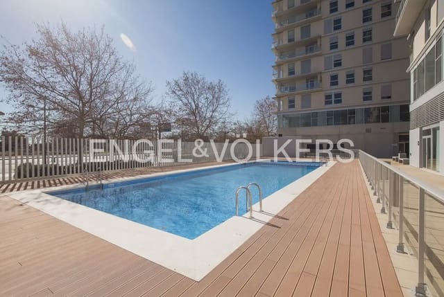 2 soveværelse Lejlighed til leje i Ciutat de les Arts i de les Ciencies, Valencia by med swimmingpool garage - € 2.000 (Ref: 10031062)