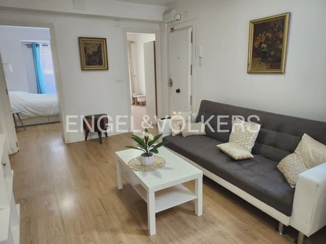 Piso de 2 habitaciones en En Corts, València ciudad en alquiler - 1.100 € (Ref: 10031063)