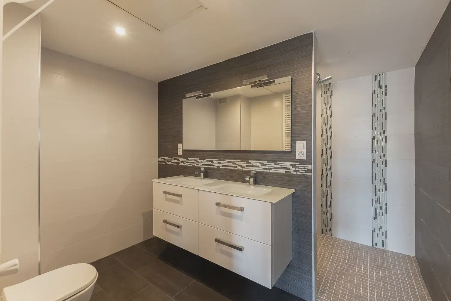 3 slaapkamer Flat te huur in Valencia stad - € 1.300 (Ref: 10033137)