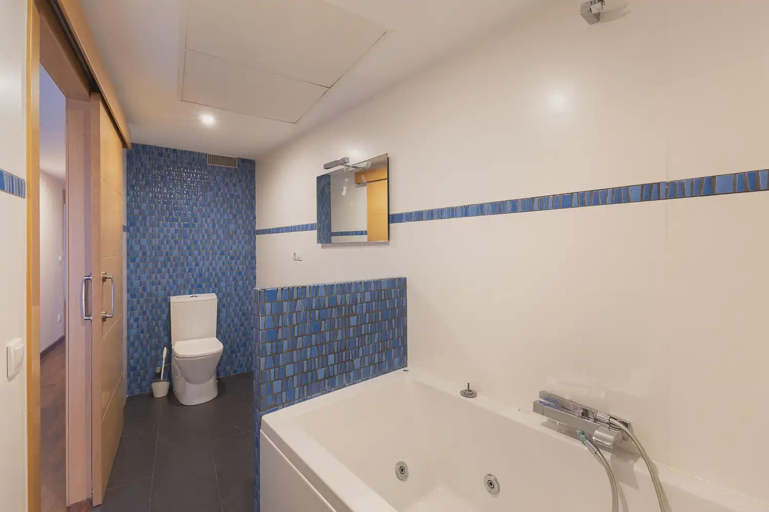 3 slaapkamer Flat te huur in Valencia stad - € 1.300 (Ref: 10033137)