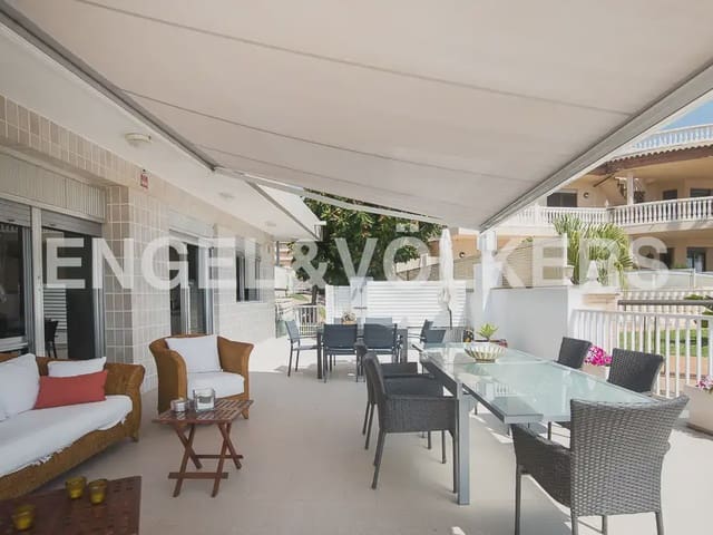 6 makuuhuone Huvila vuokrattavana paikassa Benicàssim mukana uima-altaan 
autotalli - 5 500 € (Ref: 10033285)