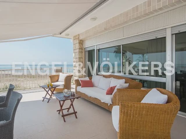 6 makuuhuone Huvila vuokrattavana paikassa Benicàssim mukana uima-altaan 
autotalli - 5 500 € (Ref: 10033285)