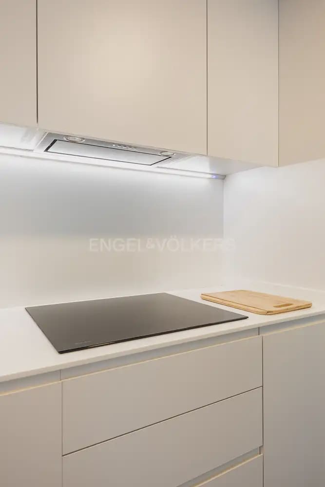 2 soveværelse Lejlighed til leje i Valencia by med swimmingpool garage - € 2.500 (Ref: 10034262)