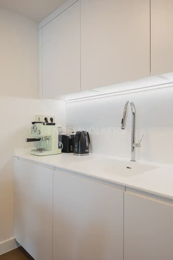 2 soveværelse Lejlighed til leje i Valencia by med swimmingpool garage - € 2.500 (Ref: 10034262)
