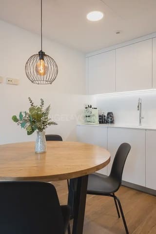 2 soveværelse Lejlighed til leje i Sant Pau, Valencia by med swimmingpool garage - € 2.500 (Ref: 10034262)
