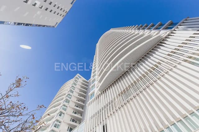 2 soveværelse Lejlighed til leje i Sant Pau, Valencia by med swimmingpool garage - € 2.500 (Ref: 10034262)