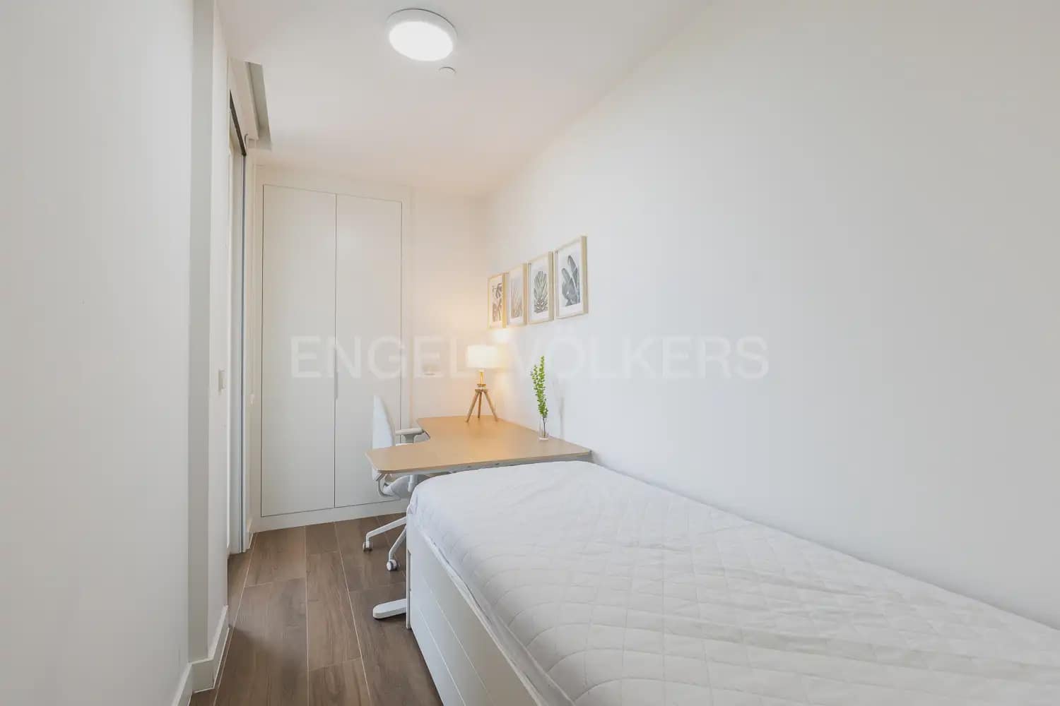 2 soveværelse Lejlighed til leje i Valencia by med swimmingpool garage - € 2.500 (Ref: 10034262)