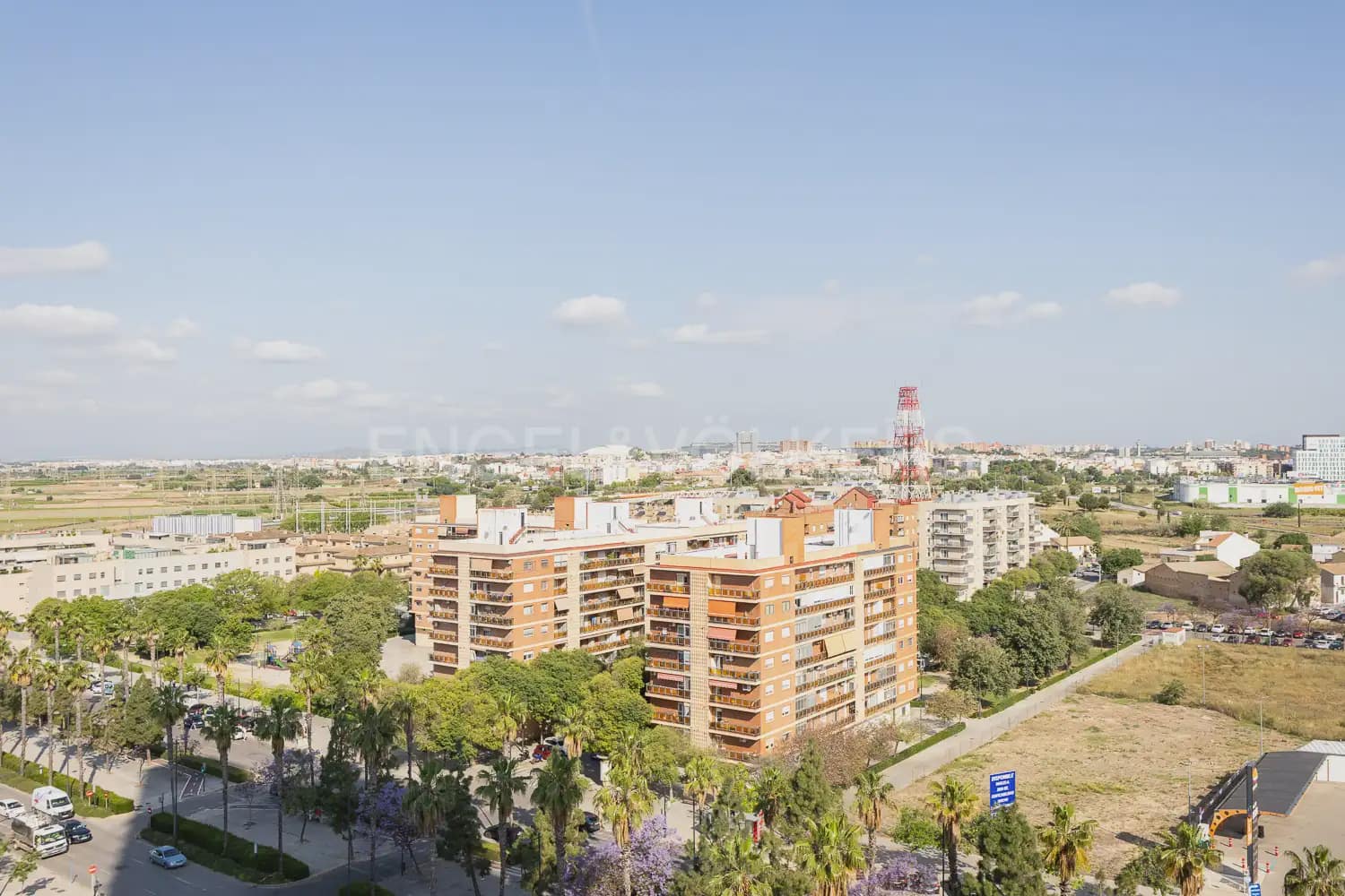 2 soveværelse Lejlighed til leje i Valencia by med swimmingpool garage - € 2.500 (Ref: 10034262)