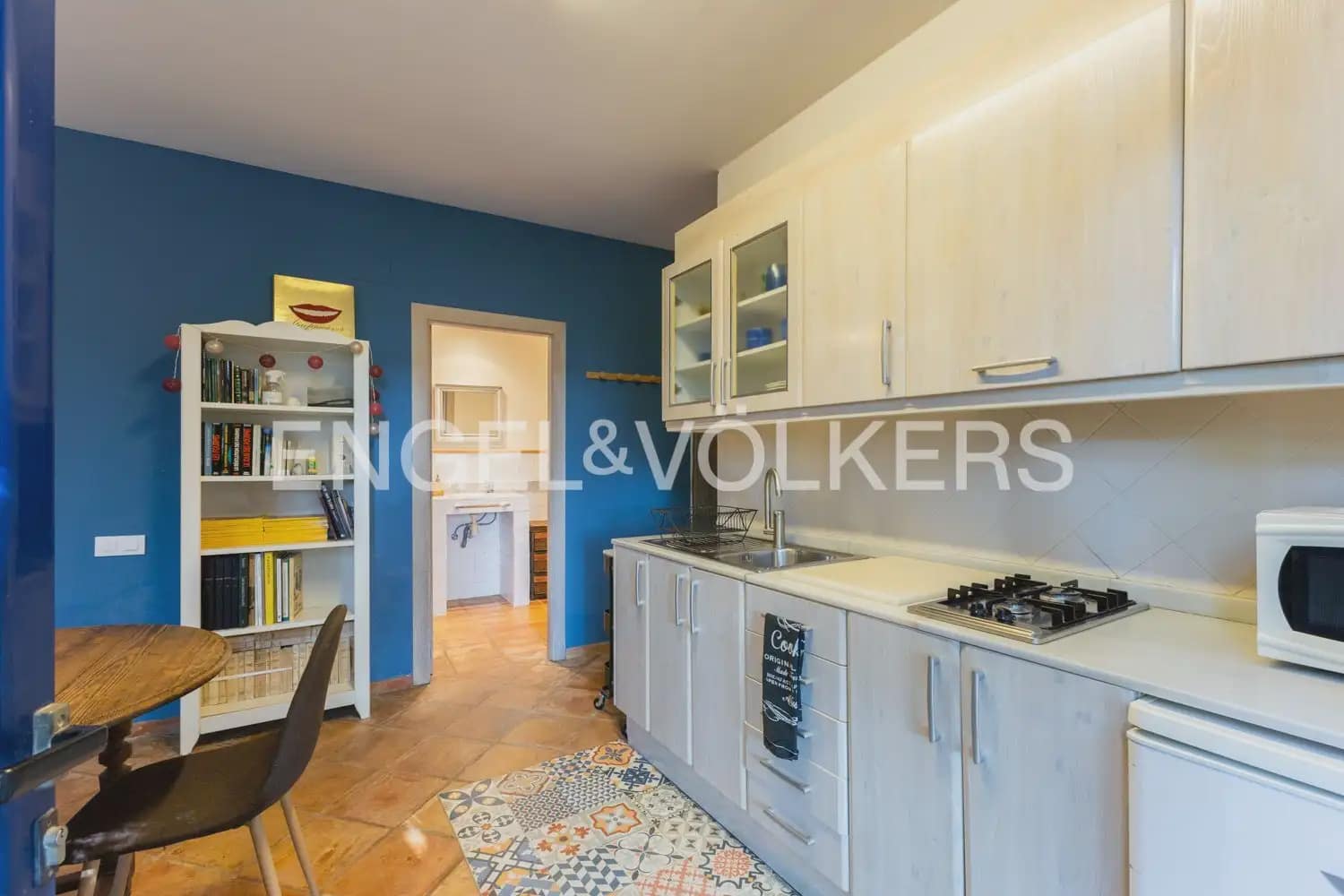 10 chambre Entreprise à vendre à Gilet avec piscine - 1 750 000 € (Ref: 10034372)