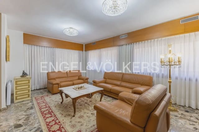 4 quarto Apartamento para arrendar em Exposicio, Valência cidade com garagem - 3 500 € (Ref: 10034449)