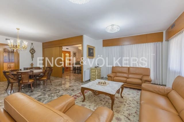 4 quarto Apartamento para arrendar em Exposicio, Valência cidade com garagem - 3 500 € (Ref: 10034449)