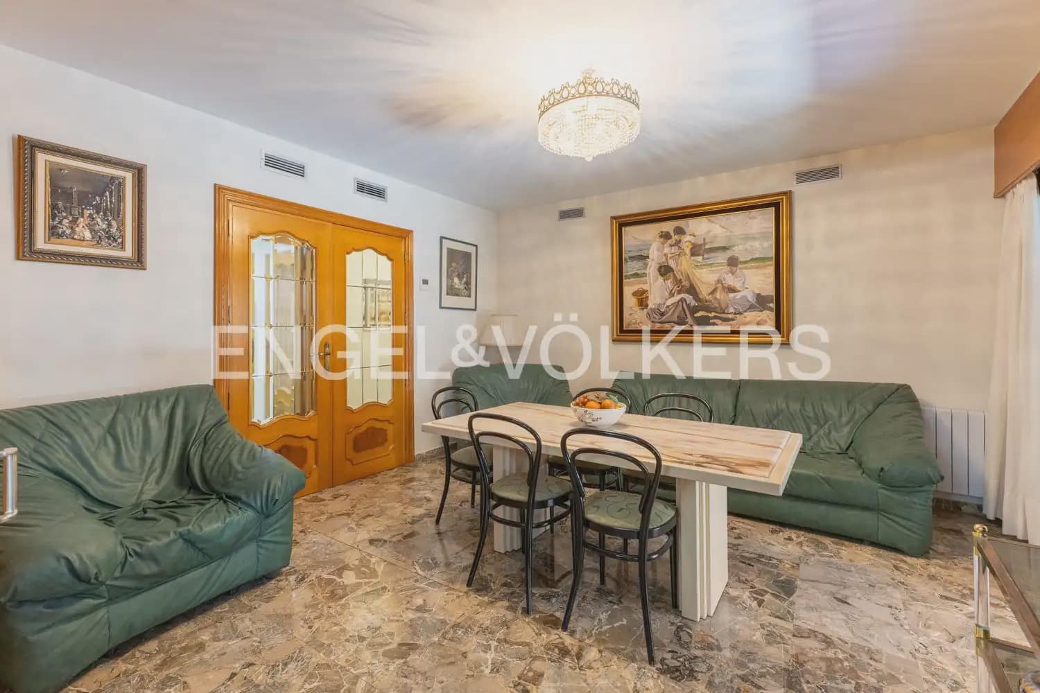 4 quarto Apartamento para arrendar em Valencia cidade com garagem - 3 500 € (Ref: 10034449)