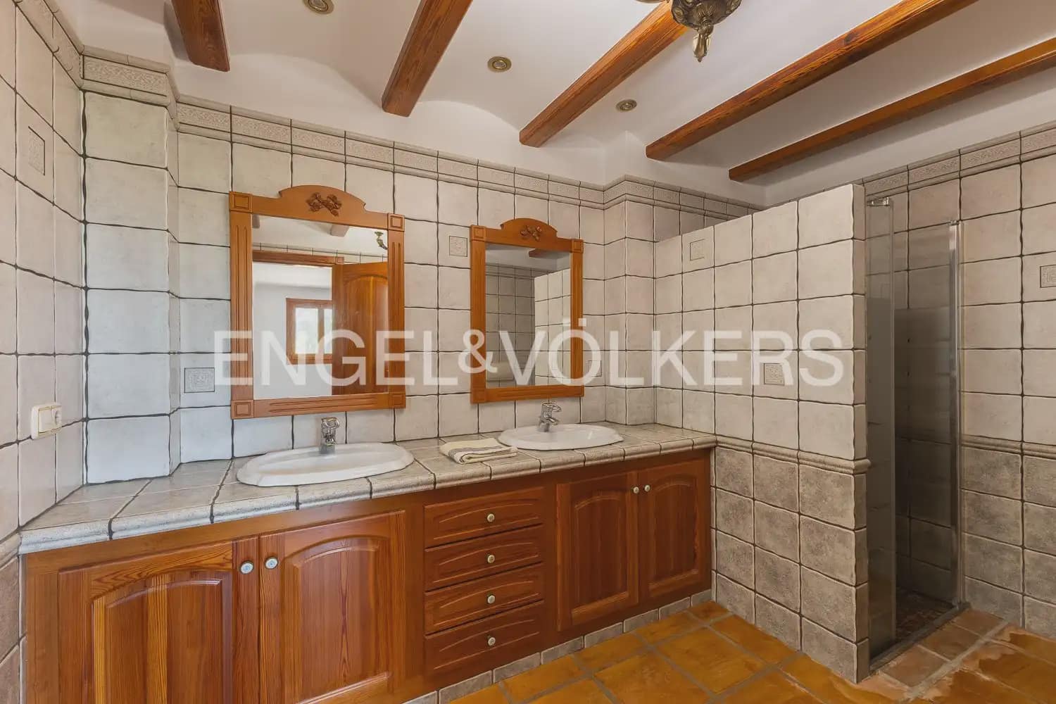 5 sypialnia Willa na sprzedaż w Favara z basenem garażem - 770 000 € (Ref: 10034587)