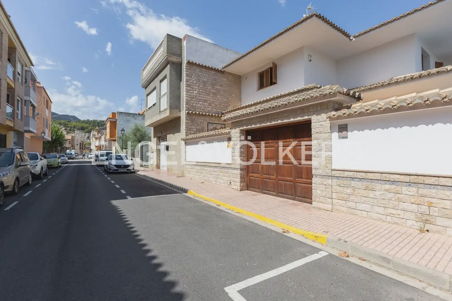 5 sypialnia Willa na sprzedaż w Favara z basenem garażem - 770 000 € (Ref: 10034587)