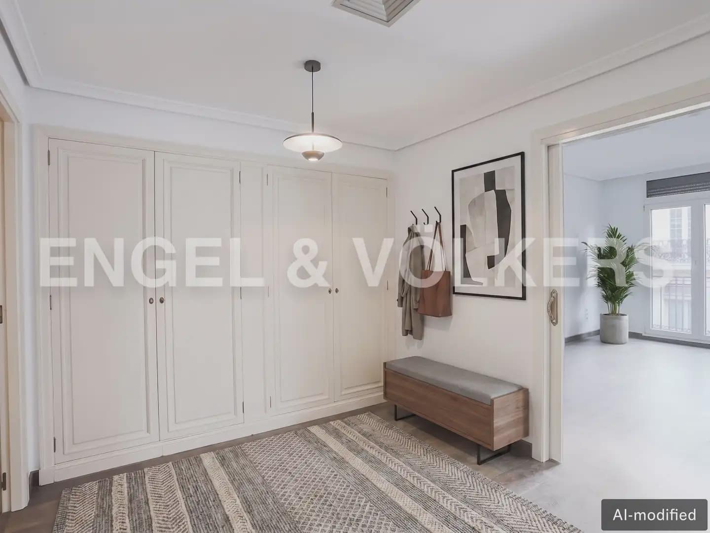 3 slaapkamer Flat te huur in Valencia stad met garage - € 2.800 (Ref: 10035675)
