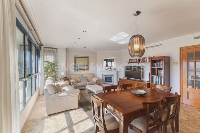 Piso de 4 habitaciones en Campanar, València ciudad en alquiler con garaje - 2.500 € (Ref: 10035676)