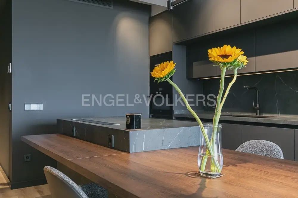 2 Zimmer Wohnung zu vermieten in Valencia Stadt - 3.000 € (Ref: 10035677)