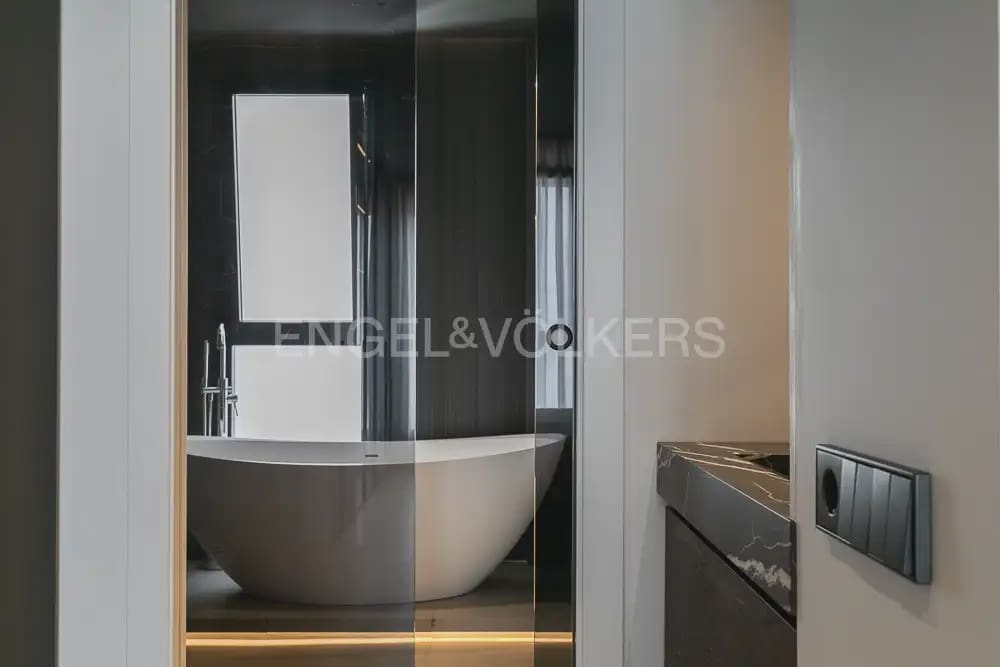 2 Zimmer Wohnung zu vermieten in Valencia Stadt - 3.000 € (Ref: 10035677)