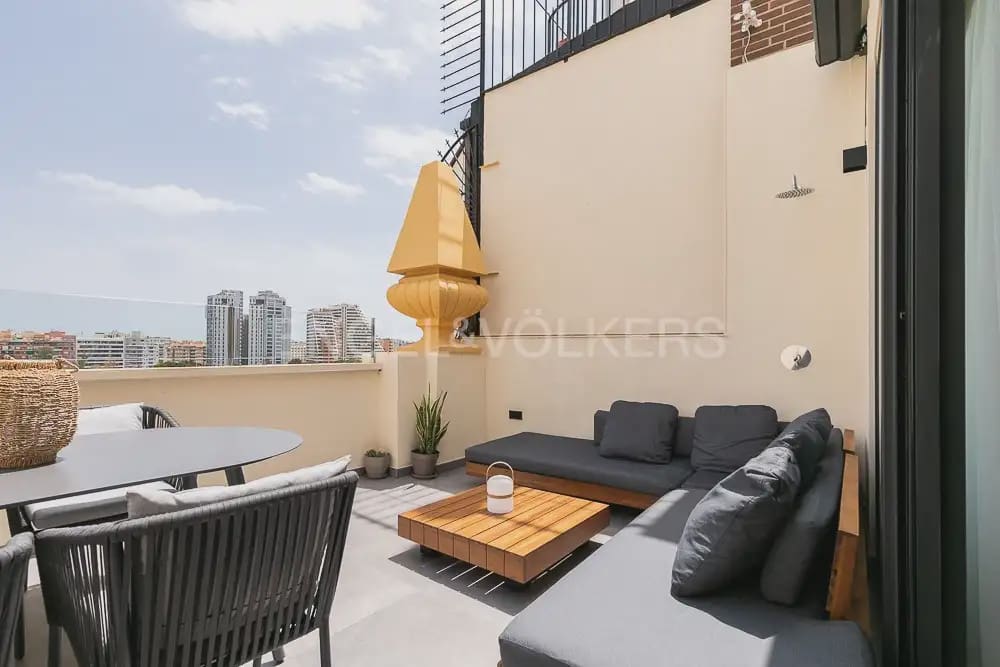 2 Zimmer Wohnung zu vermieten in Valencia Stadt - 3.000 € (Ref: 10035677)