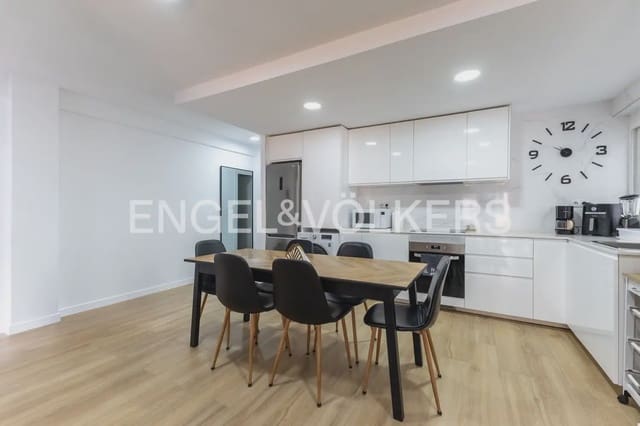 4 Zimmer Wohnung zu verkaufen in Burjassot mit Garage - 225.000 € (Ref: 10035678)