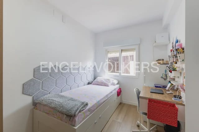 4 Zimmer Wohnung zu verkaufen in Burjassot mit Garage - 225.000 € (Ref: 10035678)